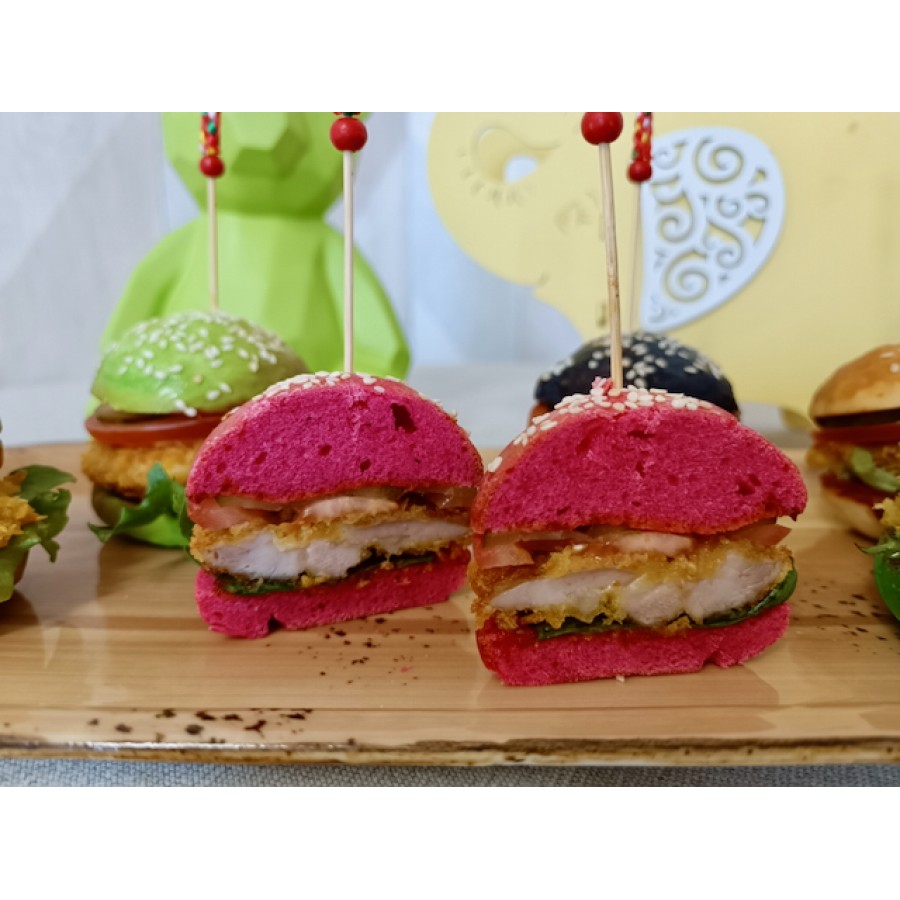 Цветной мини-бургер с курицей для детей
